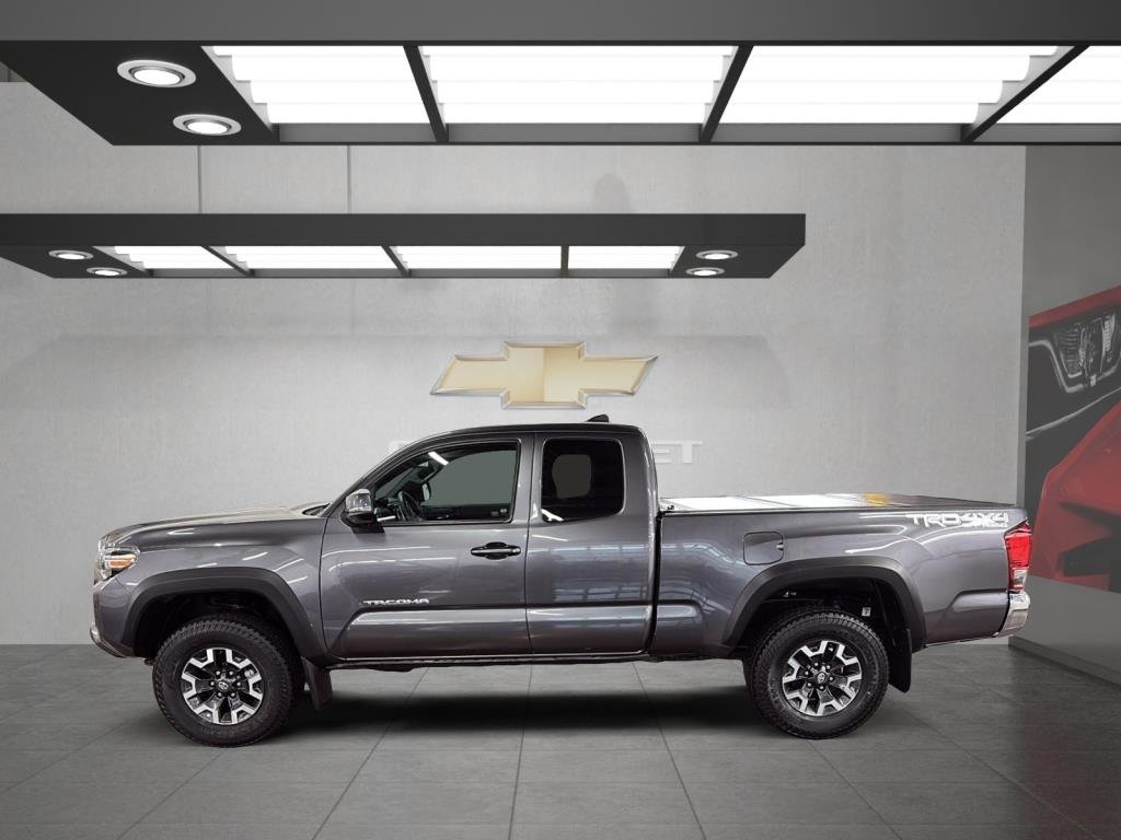 Toyota Tacoma  2017 à Saint-Hyacinthe, Québec - 5 - w1024h768px