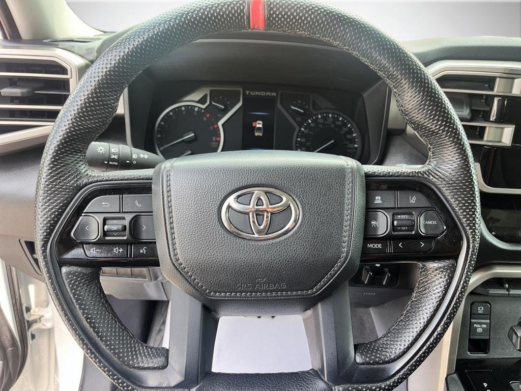 Toyota Tundra  2022 à Saint-Hyacinthe, Québec - 10 - w1024h768px