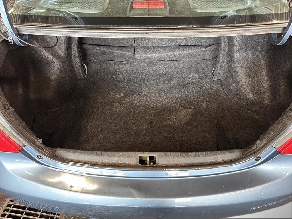 2008 Toyota Yaris in Saint-Hyacinthe, Quebec - 6 - w1024h768px