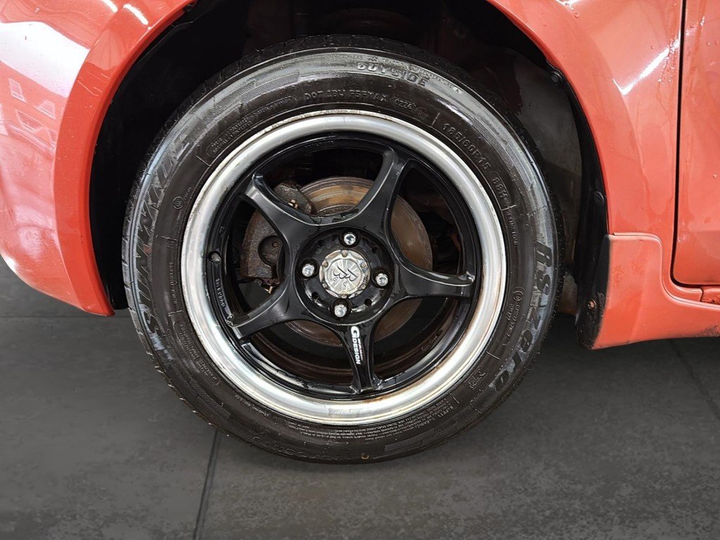 2008 Toyota YARIS in Saint-Hyacinthe, Quebec - 7 - w1024h768px