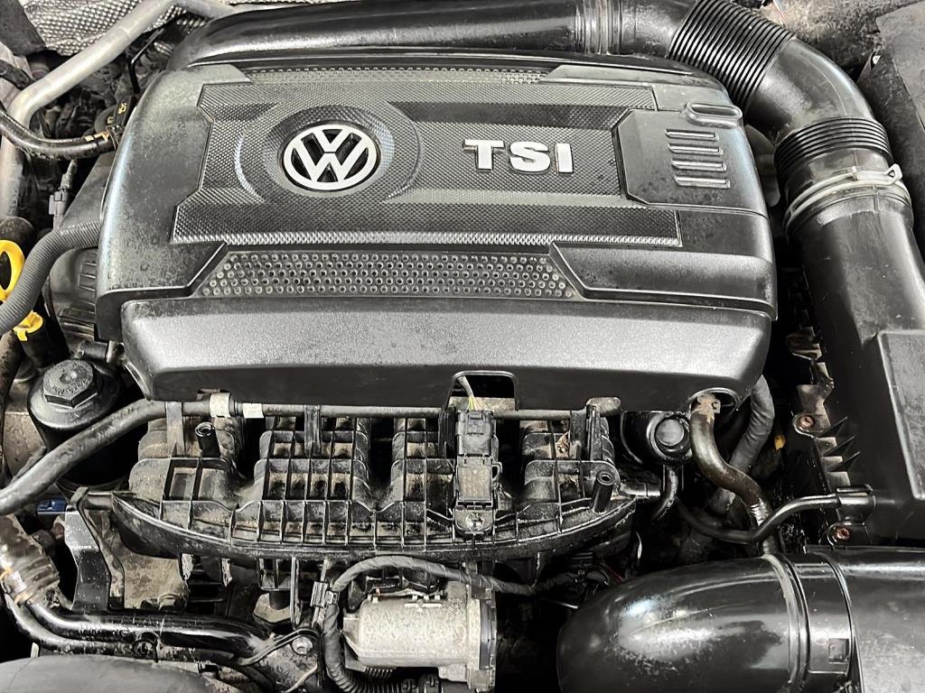 Volkswagen Jetta  2017 à Saint-Hyacinthe, Québec - 3 - w1024h768px