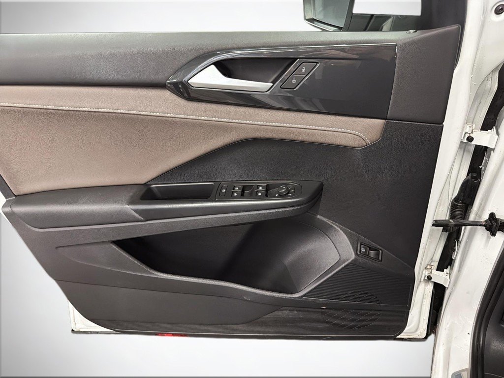 Volkswagen TAOS  2022 à Saint-Hyacinthe, Québec - 11 - w1024h768px