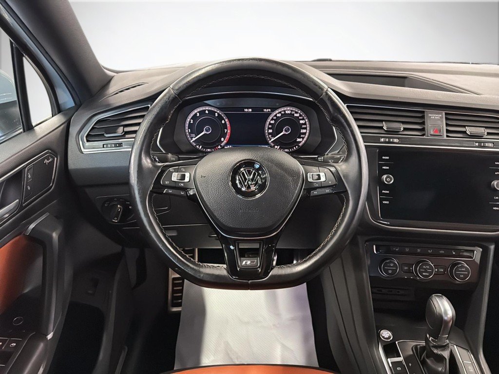 Volkswagen TIGUAN  2018 à Saint-Hyacinthe, Québec - 12 - w1024h768px