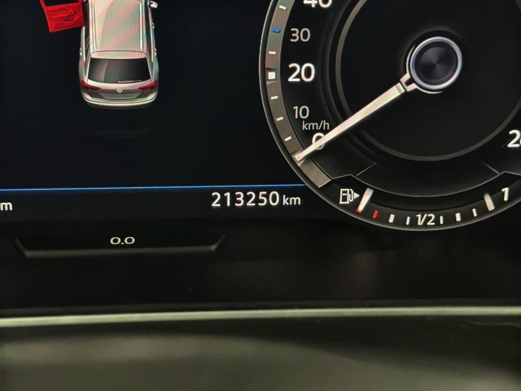 Volkswagen TIGUAN  2018 à Saint-Hyacinthe, Québec - 13 - w1024h768px