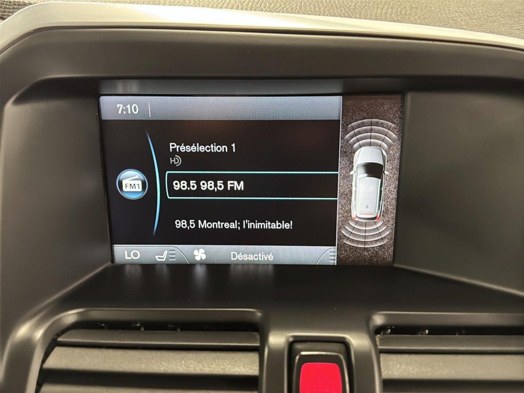 2015 Volvo XC60 in Saint-Hyacinthe, Quebec - 19 - w1024h768px