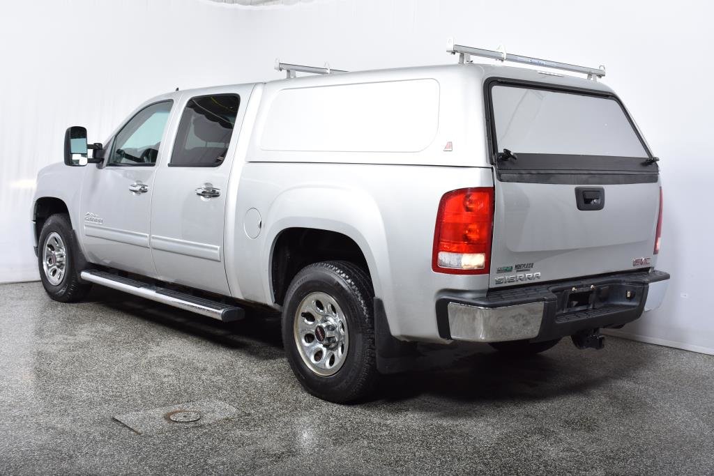 Garage Montplaisir Ltée GMC Sierra 1500 BOITE DE FIBRE4X4ROUES CHOMEREG VITESSE 2011 Garage Montplaisir Ltée GMC Sierra 1500 BOITE DE FIBRE4X4ROUES CHOMEREG VITESSE 2011