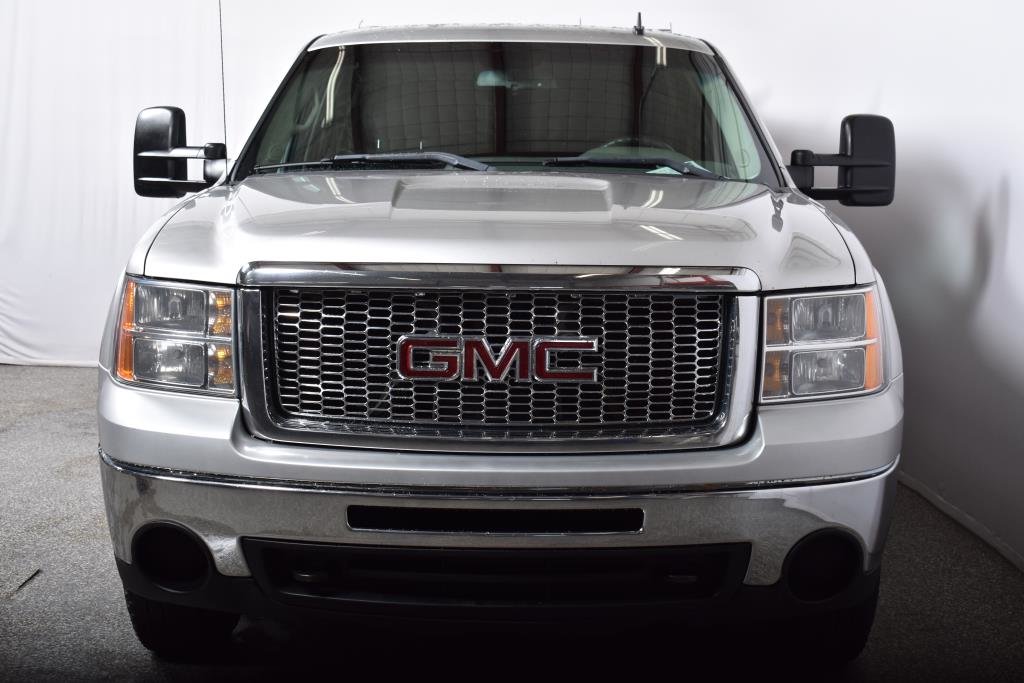 Garage Montplaisir Ltée GMC Sierra 1500 BOITE DE FIBRE4X4ROUES