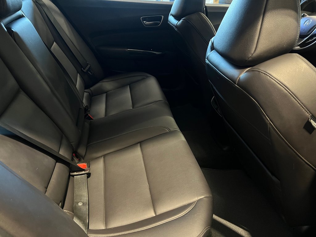 2018 Acura TLX TECH PKG**TOIT**CUIR**CARPLAY**SIEGES ELECTRIQUE** in Saint-Eustache, Quebec - 17 - w1024h768px