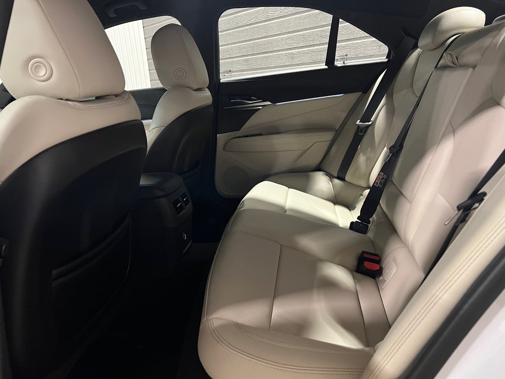 Cadillac CT4 PREMIUM LUXURY**8 PNEUS**AWD/4X4**CUIR BEIGE** 2022 à Saint-Eustache, Québec - 14 - w1024h768px