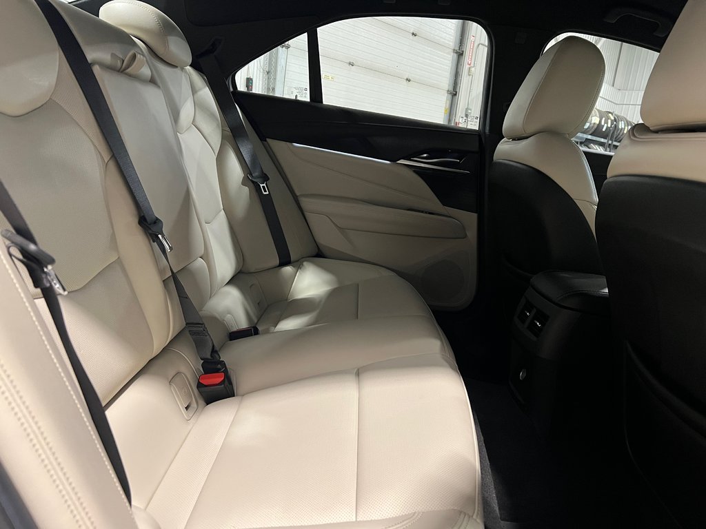 Cadillac CT4 PREMIUM LUXURY**8 PNEUS**AWD/4X4**CUIR BEIGE** 2022 à Saint-Eustache, Québec - 15 - w1024h768px