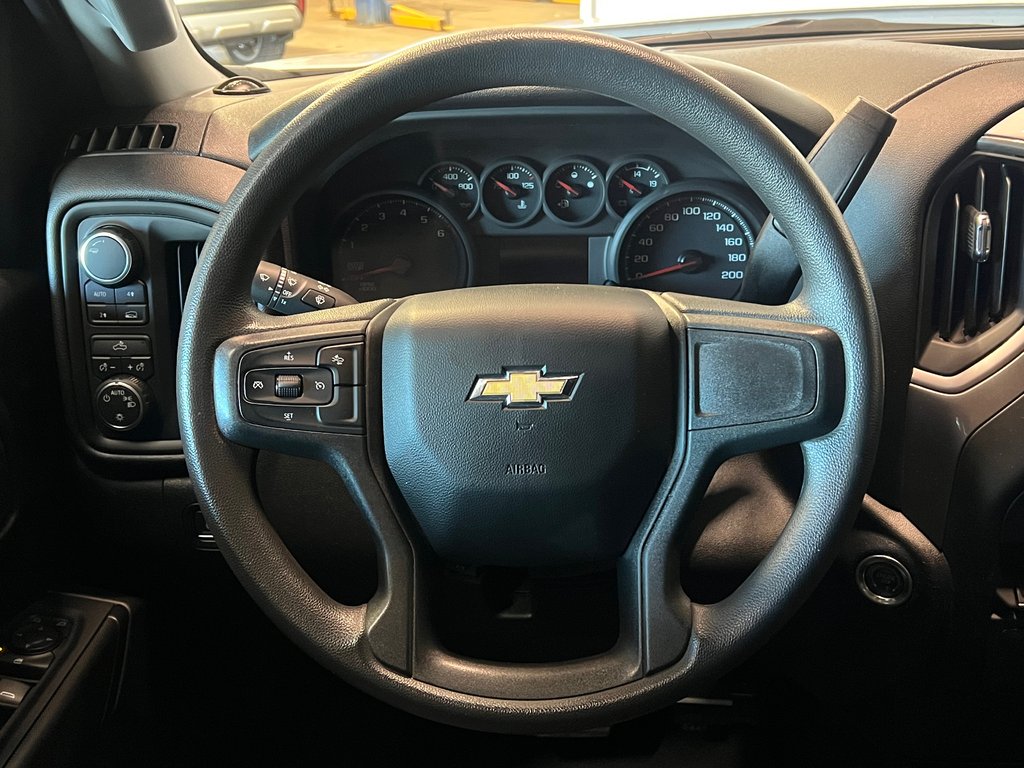 Chevrolet Silverado 1500 CUSTOM**4X4/4WD**CREW CAB**2.7L TURBO**CARPLAY** 2022 à Saint-Eustache, Québec - 27 - w1024h768px