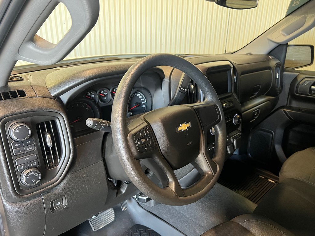Chevrolet Silverado 1500 CUSTOM**4X4/4WD**CREW CAB**2.7L TURBO**CARPLAY** 2022 à Saint-Eustache, Québec - 19 - w1024h768px