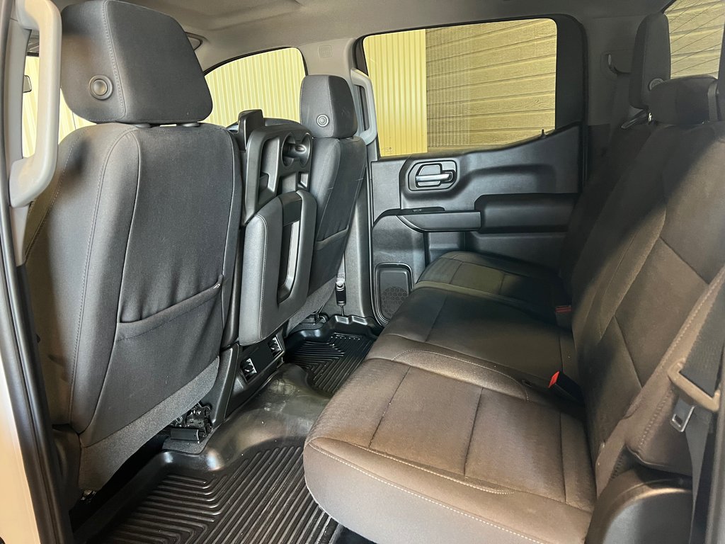 Chevrolet Silverado 1500 CUSTOM**4X4/4WD**CREW CAB**2.7L TURBO**CARPLAY** 2022 à Saint-Eustache, Québec - 20 - w1024h768px