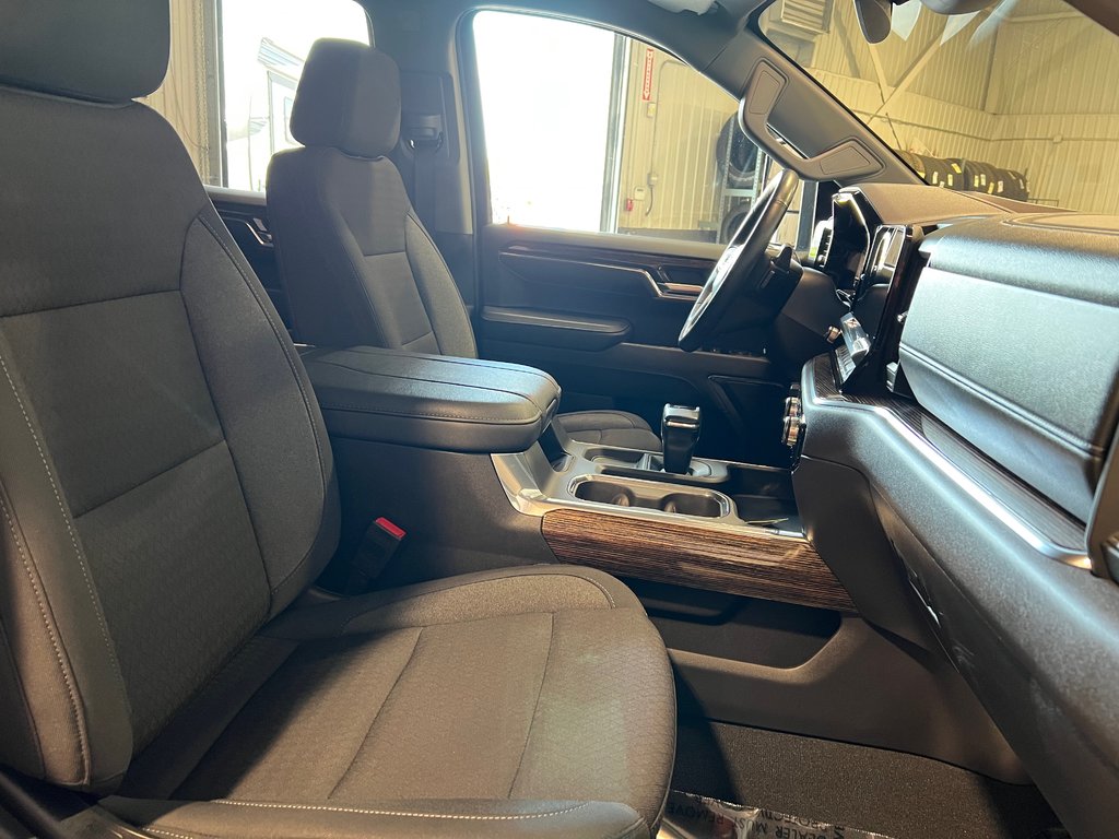2023 GMC Sierra 1500 ELEVATION**X31 OFF ROAD**4X4/AWD**CREW CAB 157 in Saint-Eustache, Quebec - 18 - w1024h768px