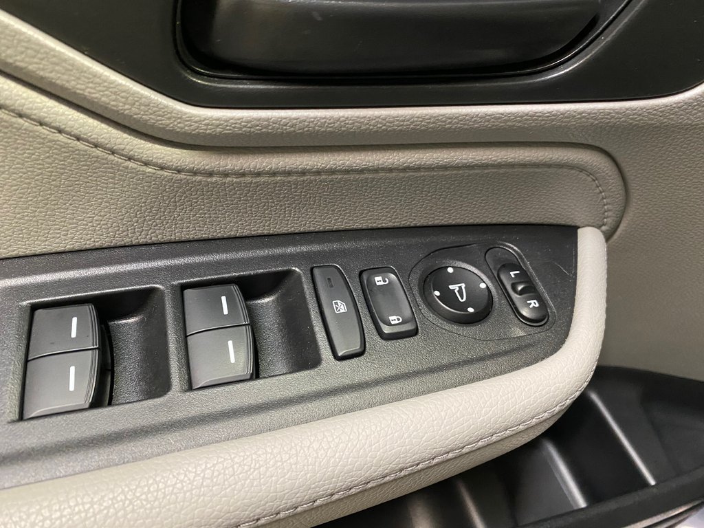 2019 Honda Odyssey EX**7 PASSAGERS**TOIT OUVRANT**PORTES ELECTRIQUES in Saint-Eustache, Quebec - 9 - w1024h768px