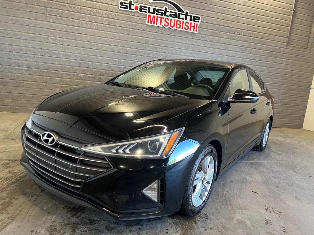 2019 Hyundai Elantra PREFERRED**CARPLAY**BANCS & VOLANT CHAUFFANTS** in Saint-Eustache, Quebec - 6 - w1024h768px