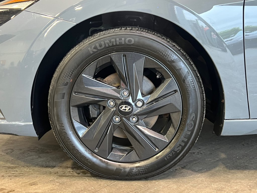 Hyundai Elantra PREFERRED**CARPLAY**BANCS & VOLANT CHAUFFANT**MAGS 2021 à Saint-Eustache, Québec - 12 - w1024h768px