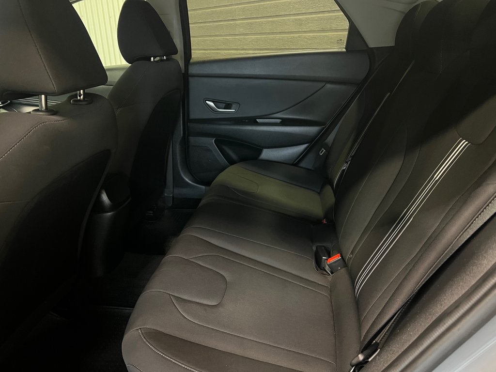 Hyundai Elantra PREFERRED**CARPLAY**BANCS & VOLANT CHAUFFANT**MAGS 2021 à Saint-Eustache, Québec - 17 - w1024h768px