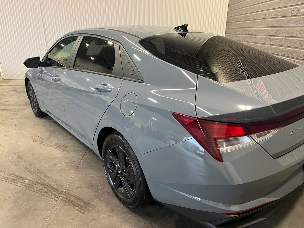 Hyundai Elantra PREFERRED**CARPLAY**BANCS & VOLANT CHAUFFANT**MAGS 2021 à Saint-Eustache, Québec - 3 - w1024h768px