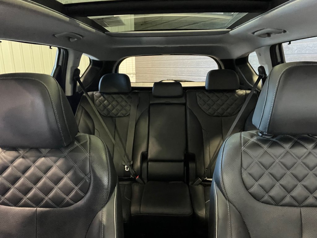 Hyundai Santa Fe Plug-In Hybrid LUXURY**AWD/4X4**CUIR**TOIT OUVRANT**CARPLAY** 2022 à Saint-Eustache, Québec - 17 - w1024h768px