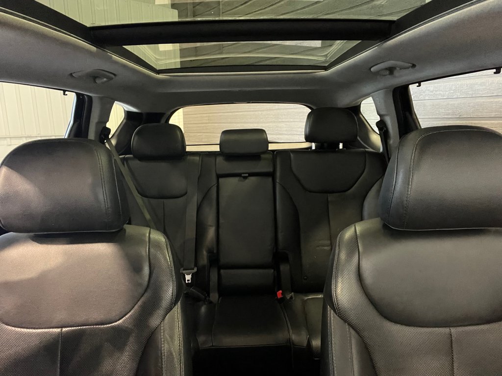 Hyundai Santa Fe LUXURY**AWD/4X4**PNEU HIVER INCLUS**CUIR**TOIT** 2020 à Saint-Eustache, Québec - 19 - w1024h768px