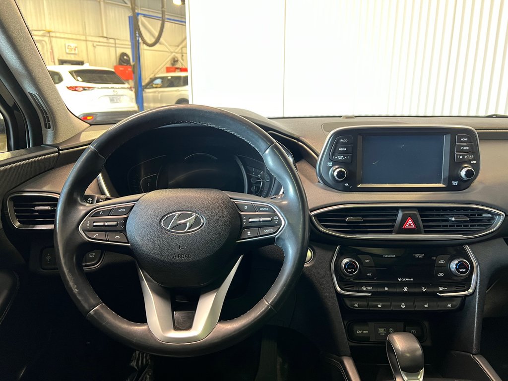 Hyundai Santa Fe LUXURY**AWD/4X4**PNEU HIVER INCLUS**CUIR**TOIT** 2020 à Saint-Eustache, Québec - 24 - w1024h768px