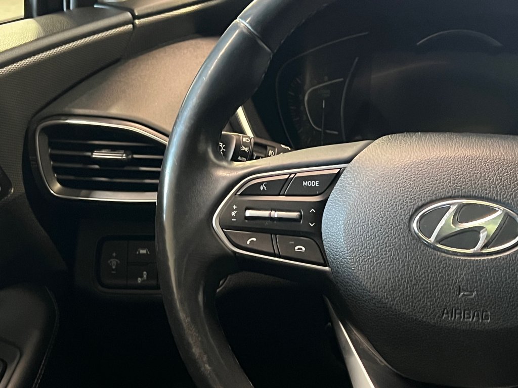 Hyundai Santa Fe LUXURY**AWD/4X4**PNEU HIVER INCLUS**CUIR**TOIT** 2020 à Saint-Eustache, Québec - 26 - w1024h768px