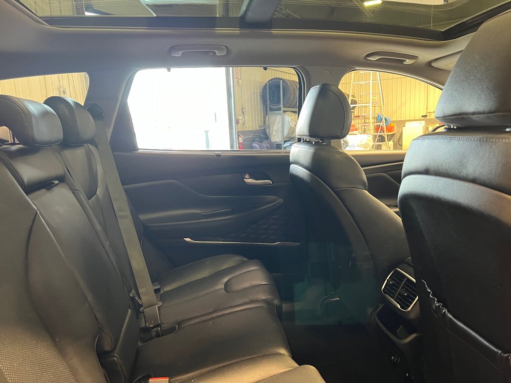 Hyundai Santa Fe LUXURY**AWD/4X4**PNEU HIVER INCLUS**CUIR**TOIT** 2020 à Saint-Eustache, Québec - 17 - w1024h768px