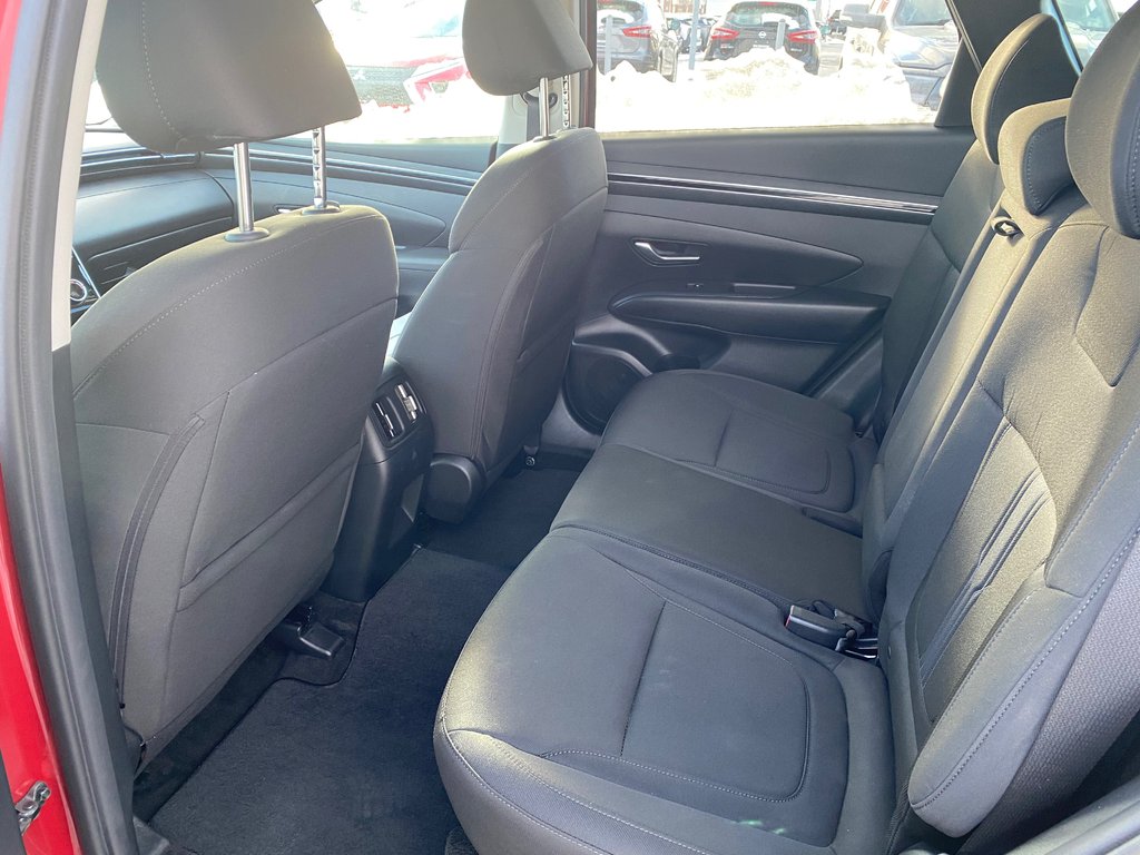 2023 Hyundai Tucson PREFERRED**VOLANT&SIEGES CHAUFFANTS**CARPLAY**MAGS in Saint-Eustache, Quebec - 7 - w1024h768px