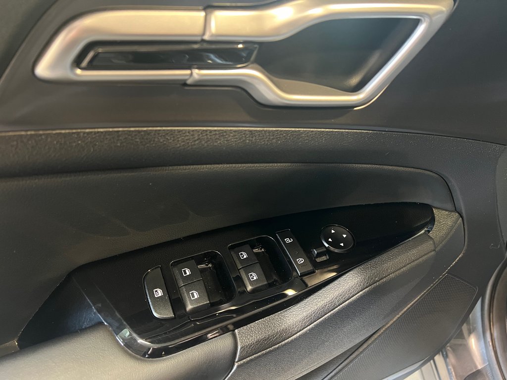 Kia Sportage Hybrid EX**AWD/4X4**CUIR**VOLANT CHAUFFANT**CARPLAY**MAGS 2023 à Saint-Eustache, Québec - 11 - w1024h768px