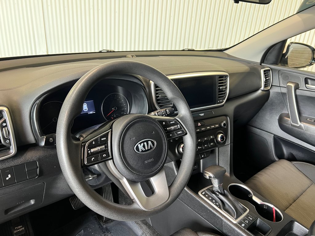 2022 Kia Sportage LX**AWD/4X4**NIGHTSKY**MAGS 18PO**APPLE CARPLAY** in Saint-Eustache, Quebec - 12 - w1024h768px