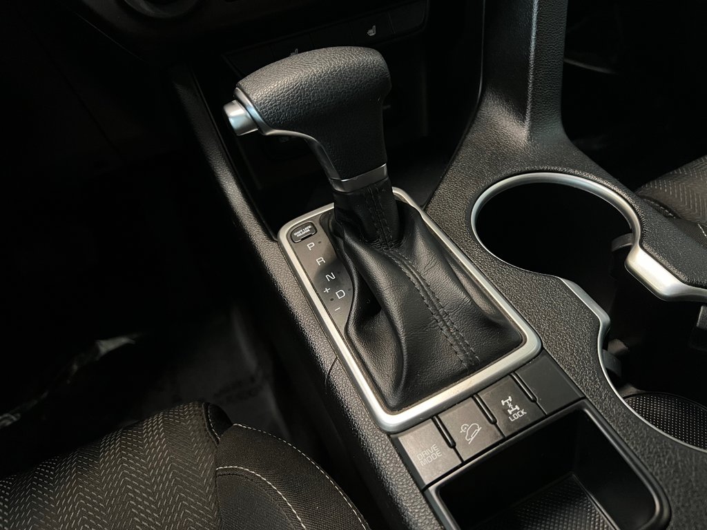 2022 Kia Sportage LX**AWD/4X4**NIGHTSKY**MAGS 18PO**APPLE CARPLAY** in Saint-Eustache, Quebec - 21 - w1024h768px