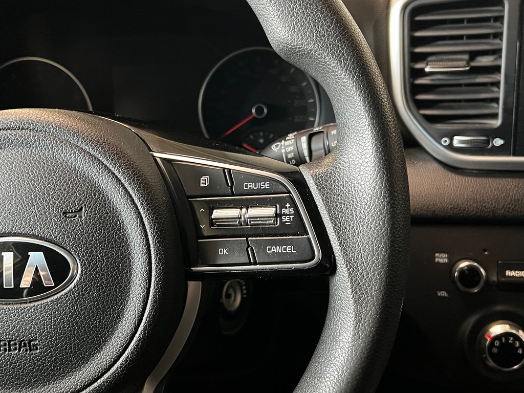 2022 Kia Sportage LX**AWD/4X4**NIGHTSKY**MAGS 18PO**APPLE CARPLAY** in Saint-Eustache, Quebec - 24 - w1024h768px