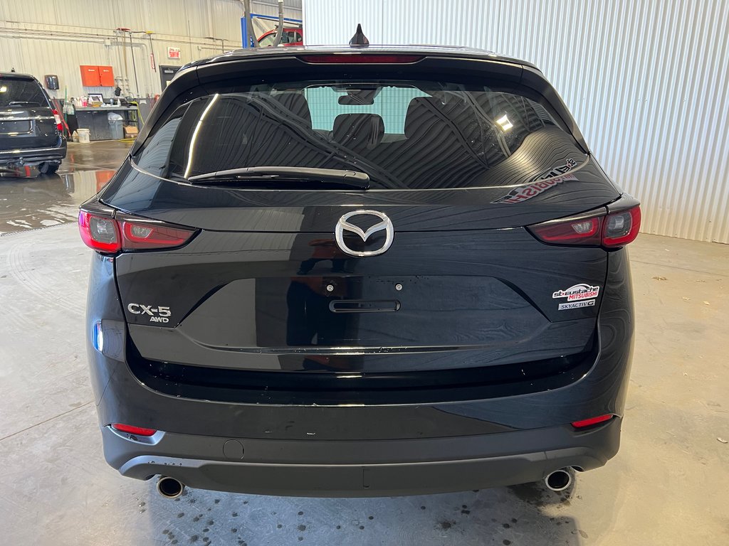 2023 Mazda CX-5 GX**BLUETOOTH**CRUISE**CAMERA RECUL**MAGS NOIR** in Saint-Eustache, Quebec - 4 - w1024h768px
