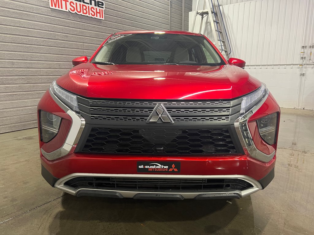 Mitsubishi ECLIPSE CROSS SE**À PARTIR DE 0.9%**S-AWC**VOLANT CHAUFFANT** 2022 à Saint-Eustache, Québec - 4 - w1024h768px