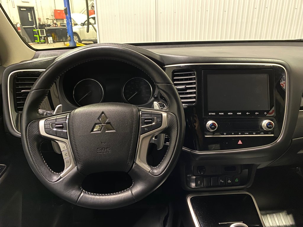 2020 Mitsubishi OUTLANDER PHEV SE**S-AWC**ONE OWNER**CRUISE**APPLE CARPLAY**MAGS in Saint-Eustache, Quebec - 12 - w1024h768px