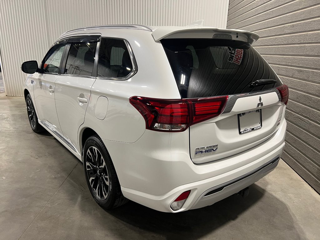 Mitsubishi OUTLANDER PHEV LE**AWD/4X4**TAUX À PARTIR 0.9%**TOIT**SIMILICUIR 2020 à Saint-Eustache, Québec - 3 - w1024h768px