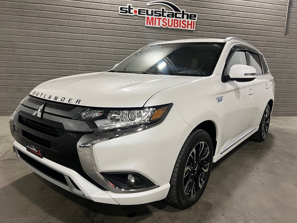 Mitsubishi OUTLANDER PHEV LE**AWD/4X4**TAUX À PARTIR 0.9%**TOIT**SIMILICUIR 2020 à Saint-Eustache, Québec - 7 - w1024h768px