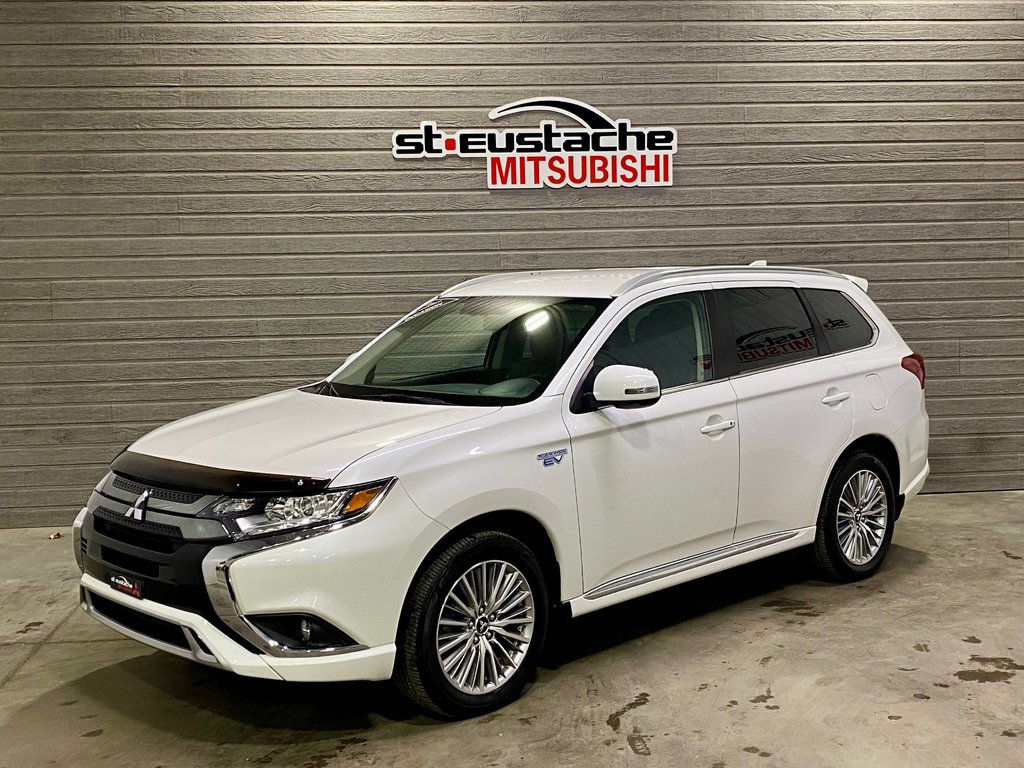 2022 Mitsubishi OUTLANDER PHEV SE**S-AWC**SIMILICUIR**APPLE CARPLAY**CRUISE** in Saint-Eustache, Quebec - 1 - w1024h768px