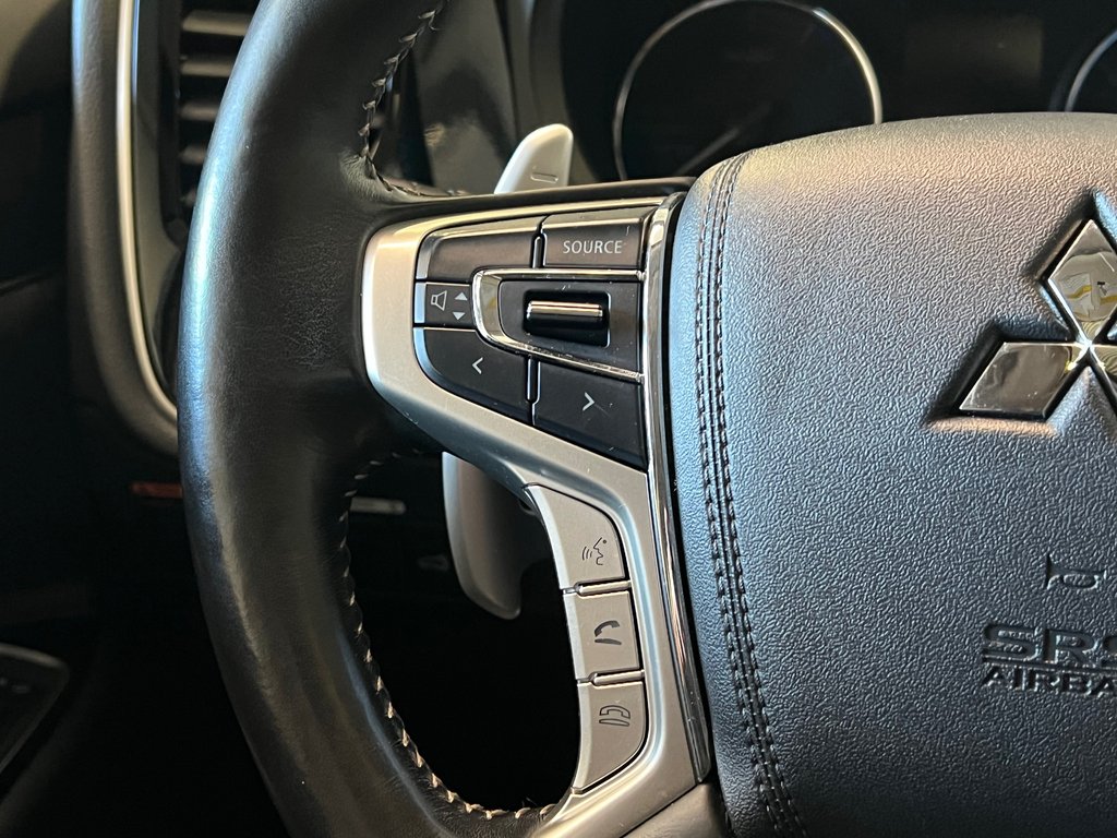 Mitsubishi OUTLANDER PHEV LE**S-AWC**TAUX À PARTIR DE 0.9%**TOIT OUVRANT** 2022 à Saint-Eustache, Québec - 23 - w1024h768px