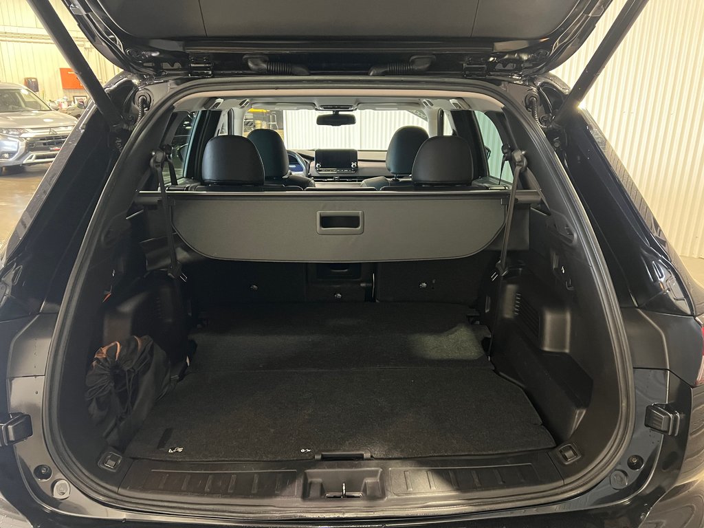 Mitsubishi OUTLANDER PHEV SEL**S-AWC**TAUX À PARTIR DE 0.9%**TOIT**CUIR**NAV 2023 à Saint-Eustache, Québec - 5 - w1024h768px