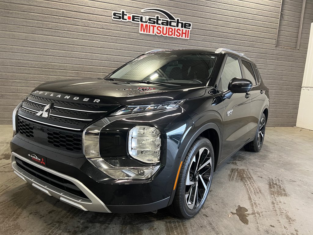 Mitsubishi OUTLANDER PHEV SEL**S-AWC**TAUX À PARTIR DE 0.9%**TOIT**CUIR**NAV 2023 à Saint-Eustache, Québec - 6 - w1024h768px