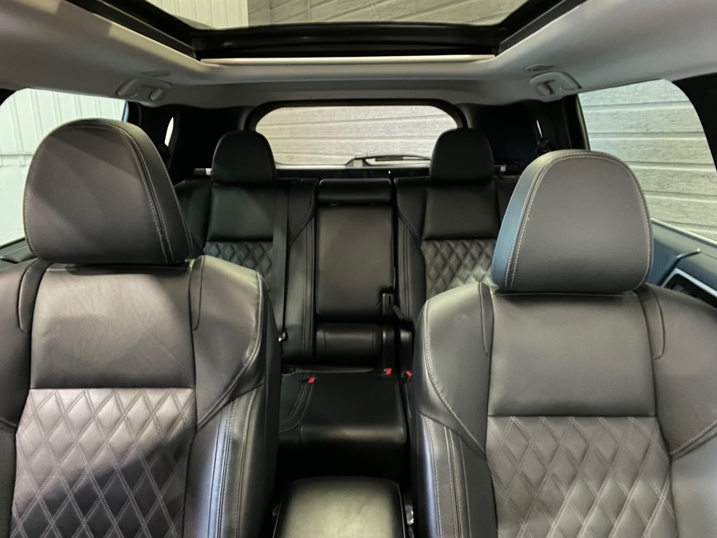 Mitsubishi OUTLANDER PHEV SEL**S-AWC**TAUX À PARTIR DE 0.9%**TOIT**CUIR**NAV 2023 à Saint-Eustache, Québec - 18 - w1024h768px