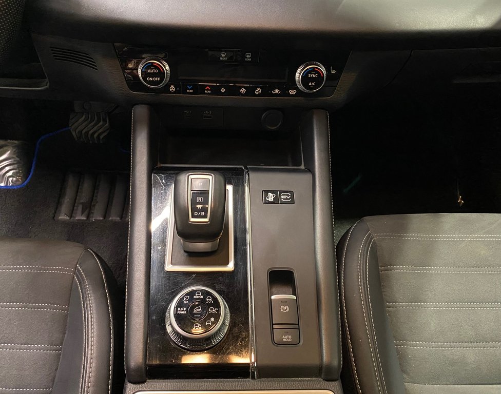 Mitsubishi Outlander PHEV LE**S-AWC**TAUX À PARTIR 0.9%**75KM EV**TOIT PANO 2023 à Saint-Eustache, Québec - 22 - w1024h768px