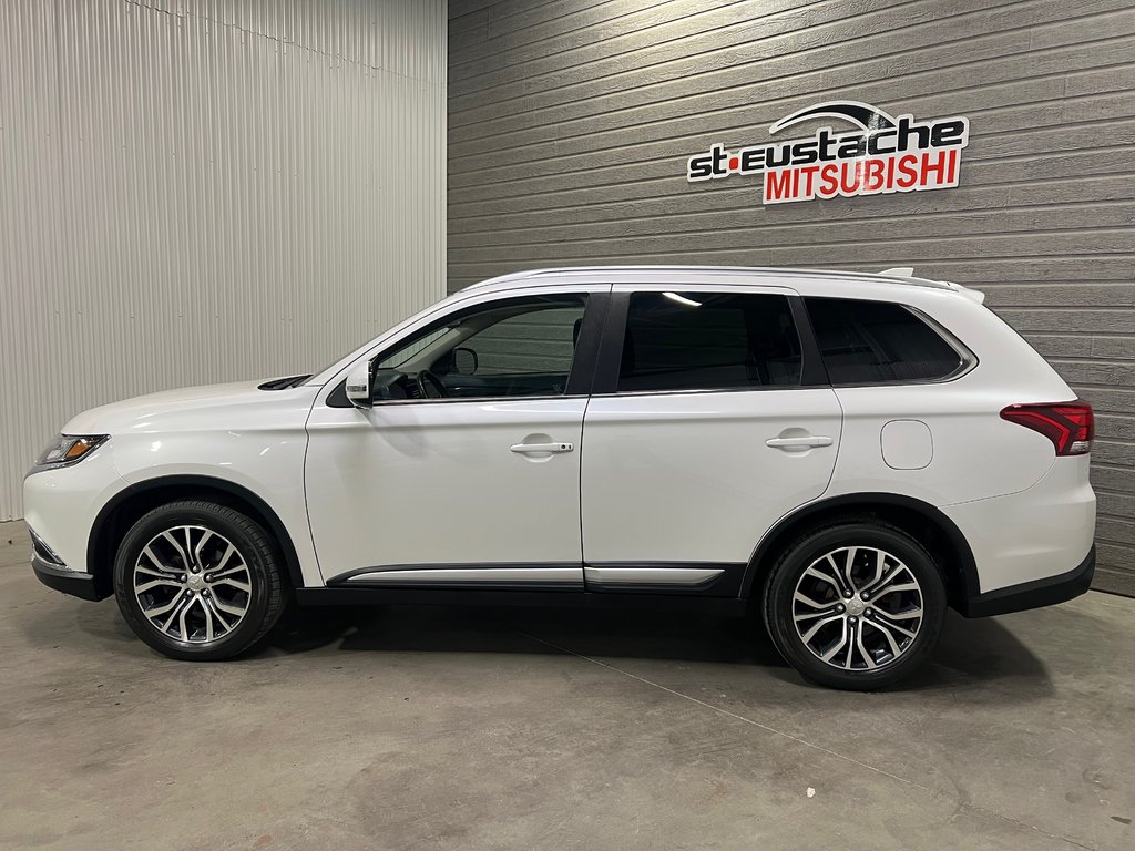 Mitsubishi Outlander ES TOURING**AWD/4X4**CUIR**TOIT**MAGS 18**7 PLACES 2018 à Saint-Eustache, Québec - 2 - w1024h768px