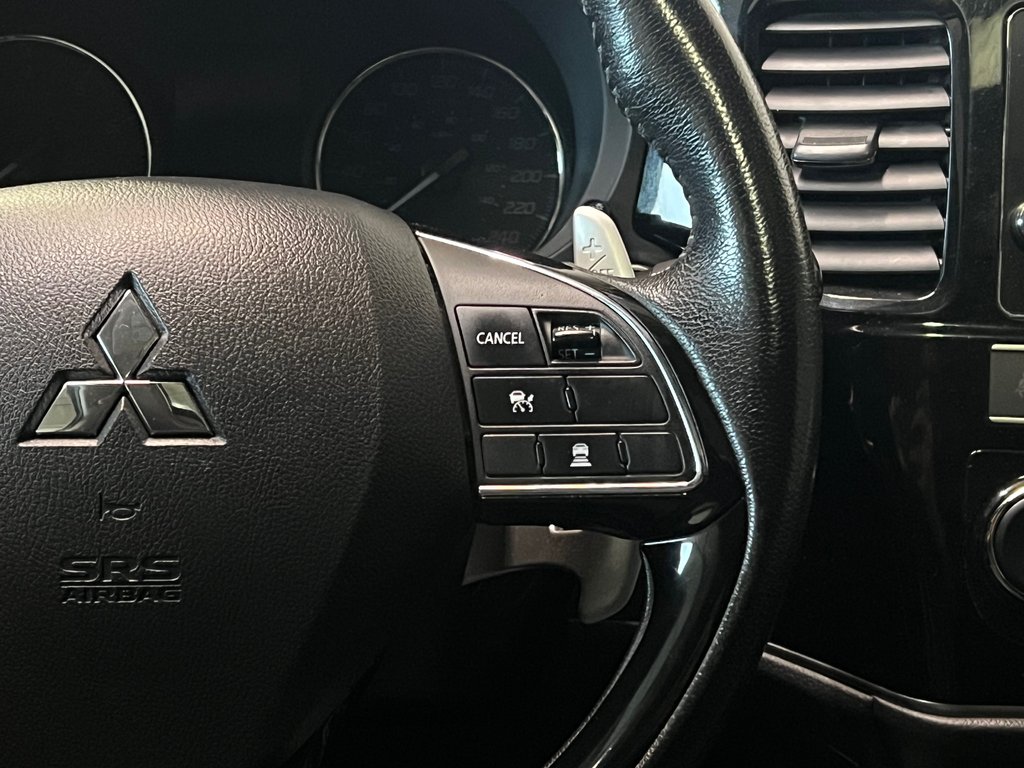 Mitsubishi Outlander GT**4X4/AWD**V6**CUIR**TOIT OUVRANT**7 PLACES** 2019 à Saint-Eustache, Québec - 26 - w1024h768px