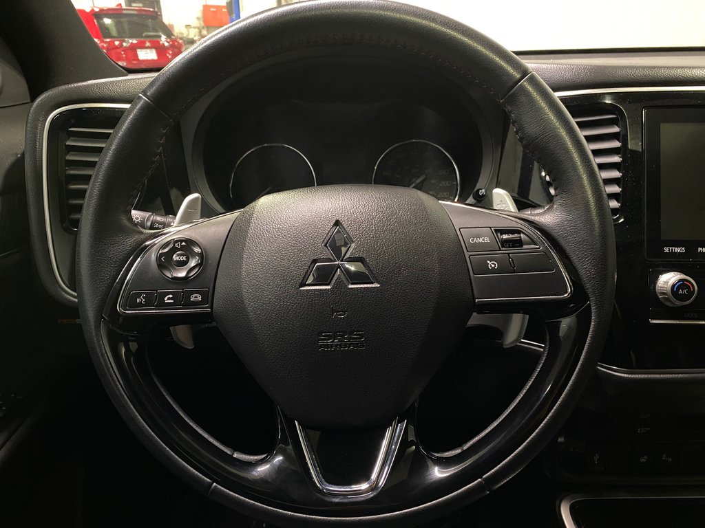 2020 Mitsubishi Outlander LIMITED EDT**S-AWC**7 PLACES**ONE OWNER**BLUETOOTH in Saint-Eustache, Quebec - 13 - w1024h768px