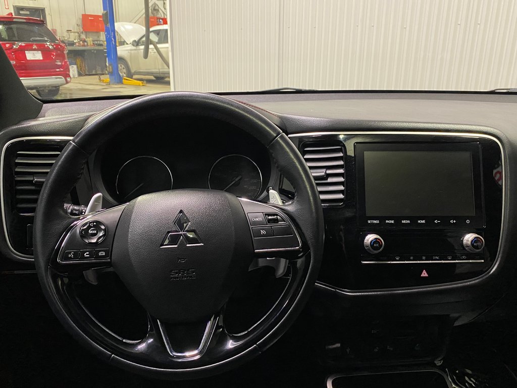 2020 Mitsubishi Outlander LIMITED EDT**S-AWC**7 PLACES**ONE OWNER**BLUETOOTH in Saint-Eustache, Quebec - 12 - w1024h768px