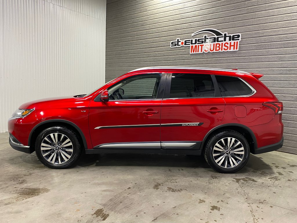 2020 Mitsubishi Outlander GT**S-AWC**1 AN GARANTIE**CUIR**TOIT OUVRANT in Saint-Eustache, Quebec - 2 - w1024h768px