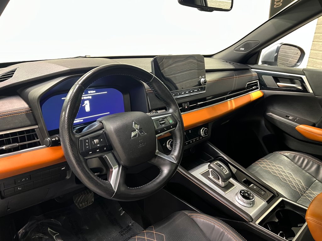 Mitsubishi Outlander GT-P**S-AWC**TAUX À PARTIR DE 0.9%**CUIR**TOIT** 2022 à Saint-Eustache, Québec - 13 - w1024h768px